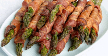 Keto Bacon wrapped asparagus