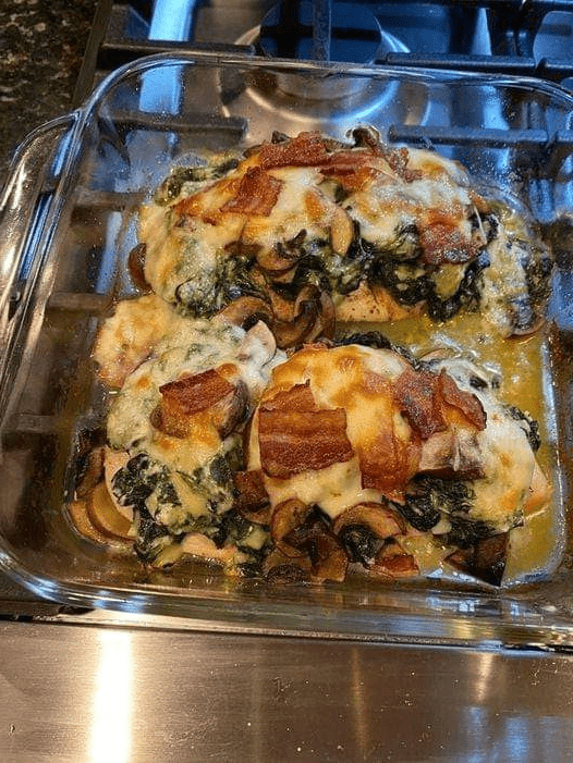 Keto low carb smothered chicken