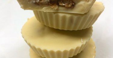 Keto White Chocolate Peanut Butter Cups