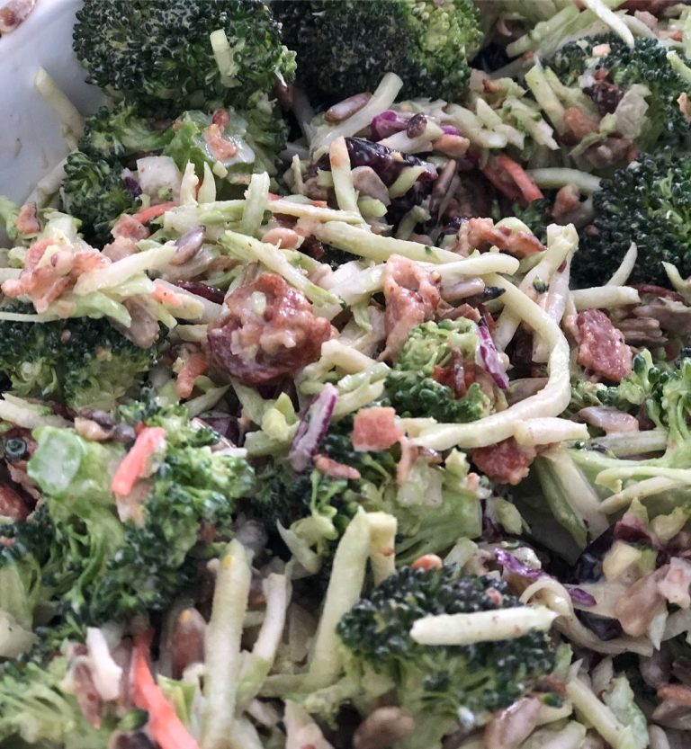 Keto broccoli salad with Bacon Diet keto