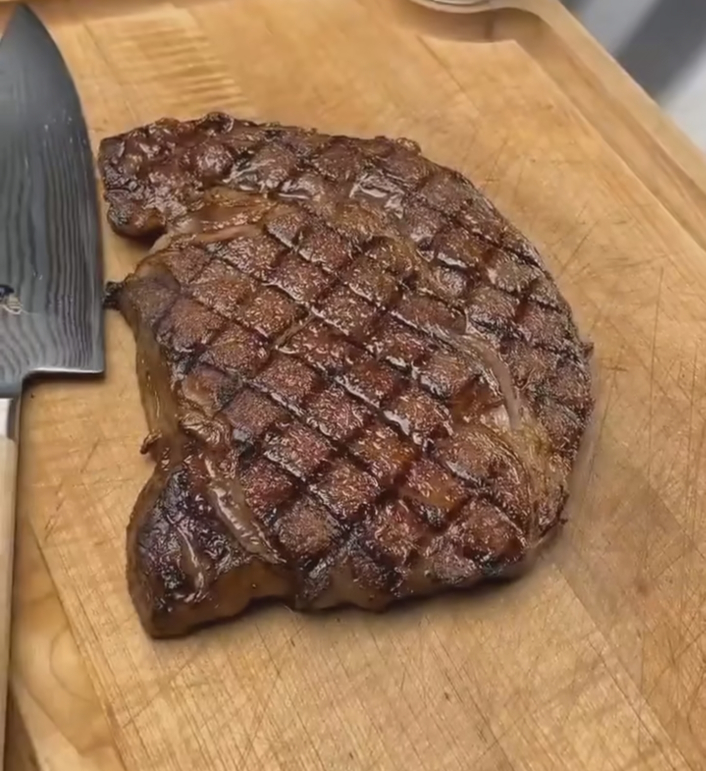 Keto Ribeye Steaks with Garlic Diet keto